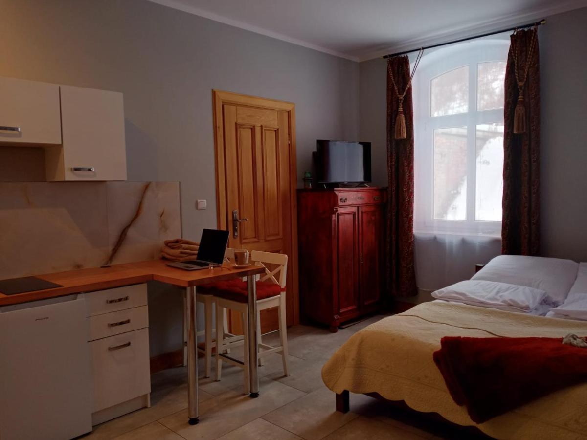 Sunny Bear Bed & Breakfast Jelenia Gora Luaran gambar