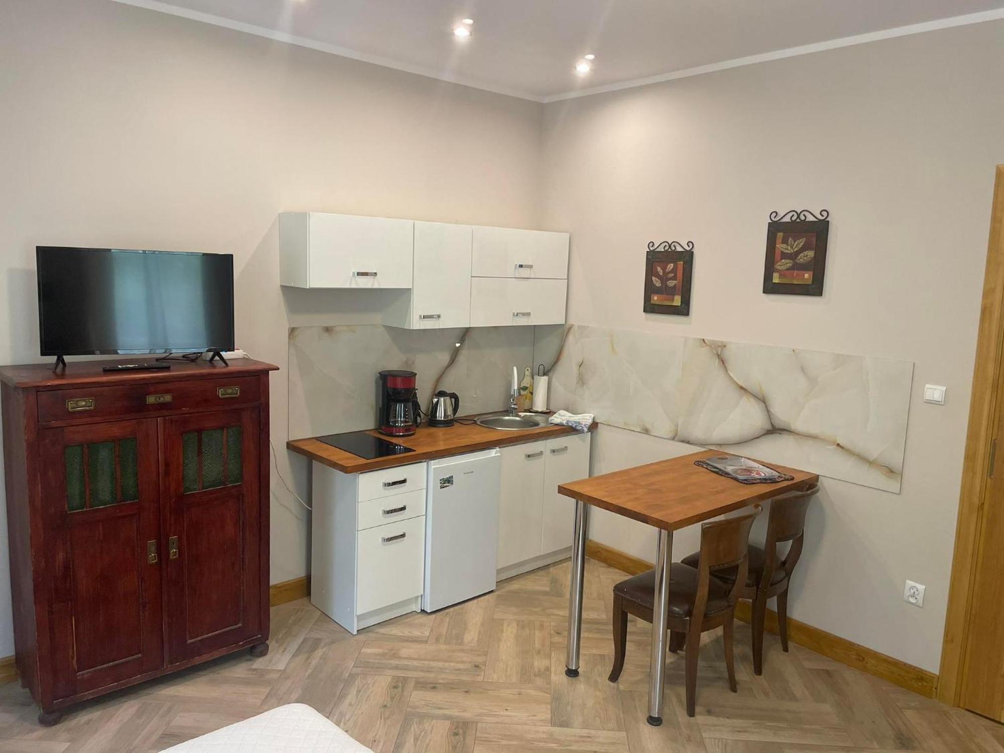 Sunny Bear Bed & Breakfast Jelenia Gora Luaran gambar